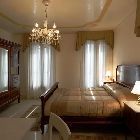 Barchessa Levi Morenos فندق مبيت وإفطار ميرا